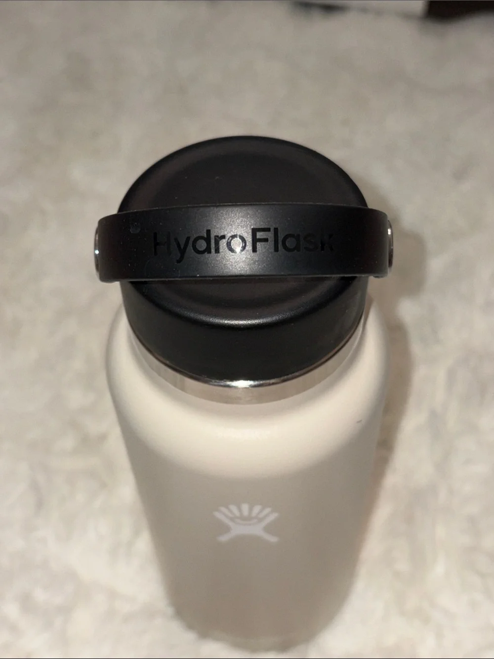 Hydro Flask Wide Mouth Insulated Water Bottle with Flex Cap - 32 oz Sand color